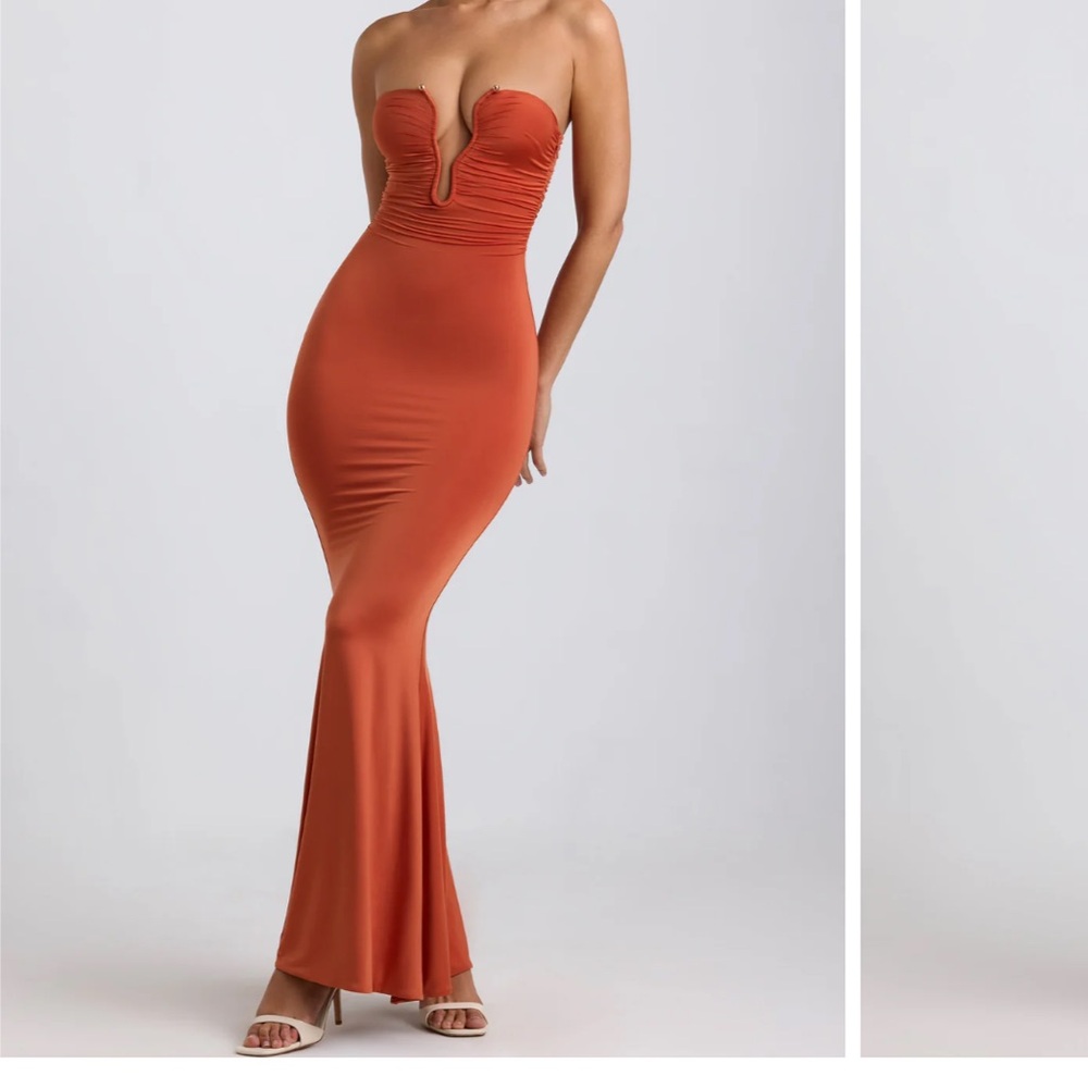 Oh Polly Kehlani Strappless Maxi Dress